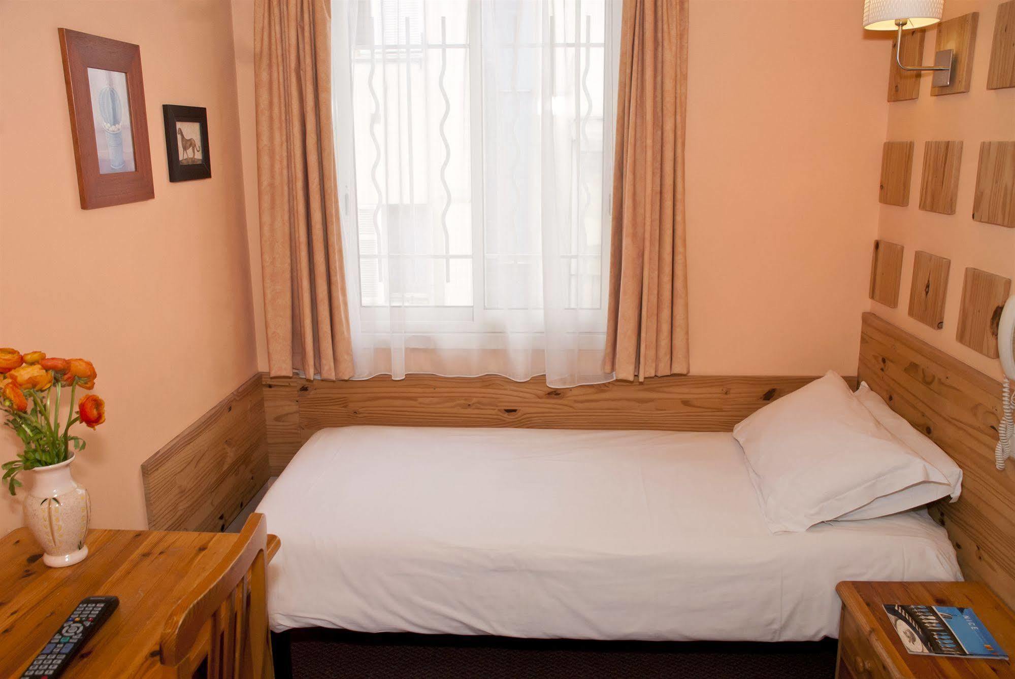 Comte De Aparthotel 2*